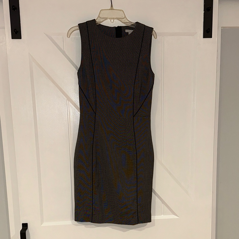 H&M Chic Sleeveless Work Dress